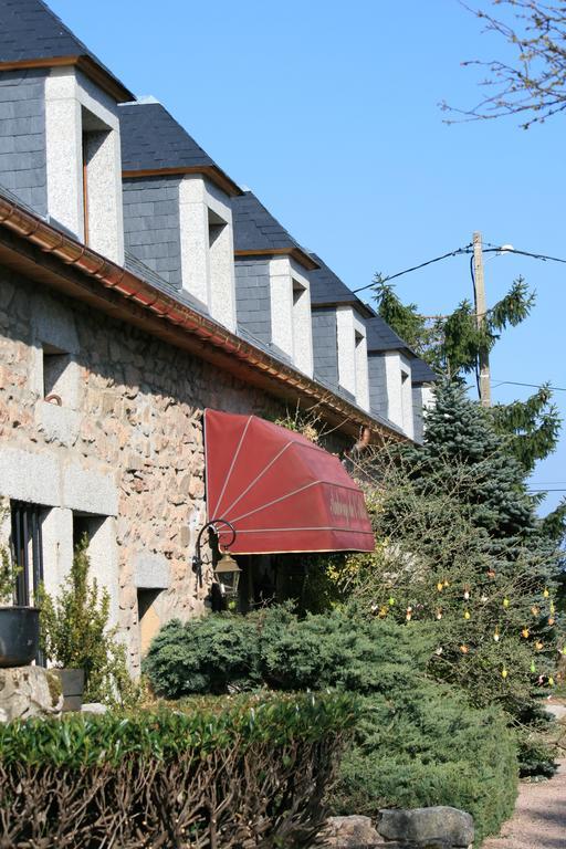 Auberge De L'Atre Quarré-les-Tombes Exterior photo